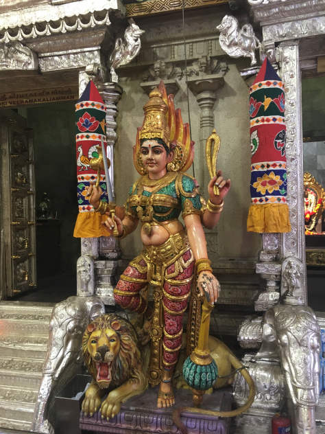 sri-veeramakaliamman-temple-statua-singapore